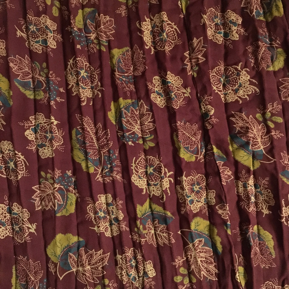 Pleated Kathryn Deene full/maxi print skirt - Picture 3 of 4